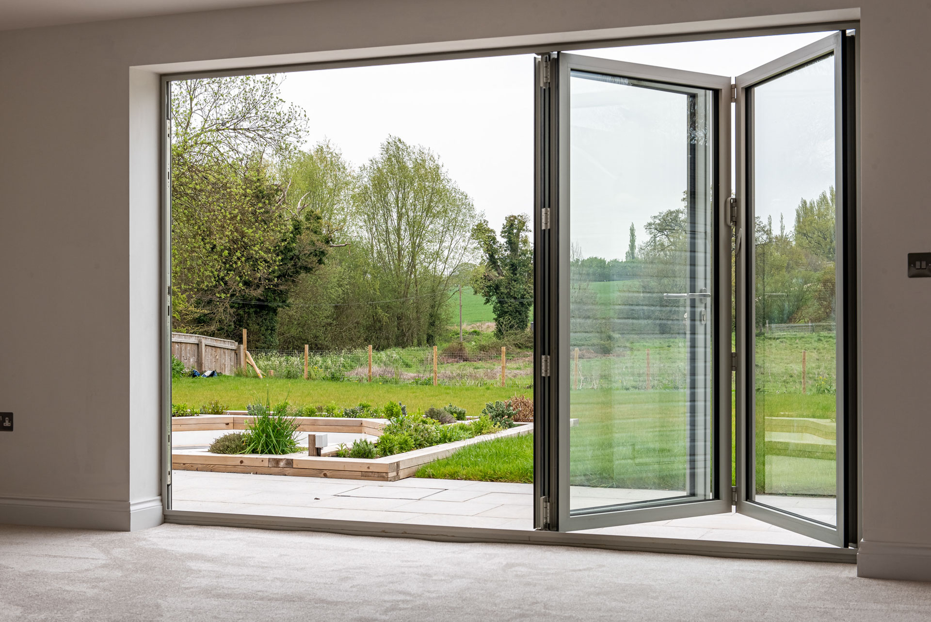 Bifold Doors: The Perfect Summer Upgrade for Homes & Trade Professionals