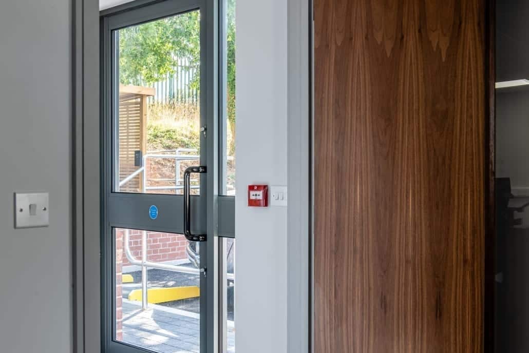 Smarts Alitherm 300 windows with satin privacy glazing, D A Cant Ltd offices