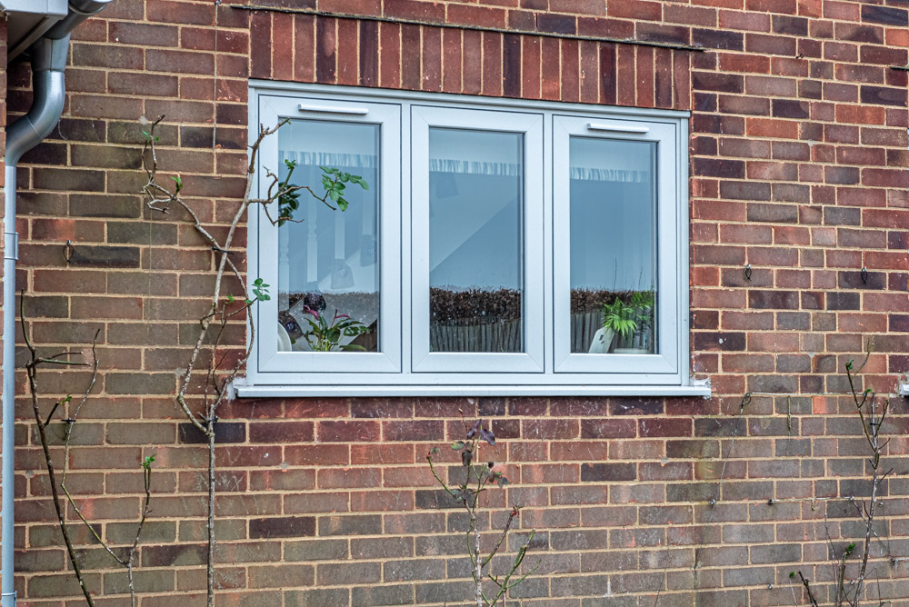 Flush casement windows