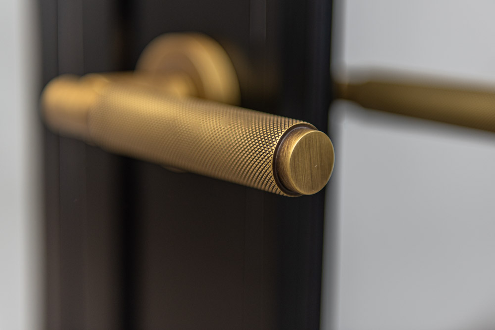 Door handle